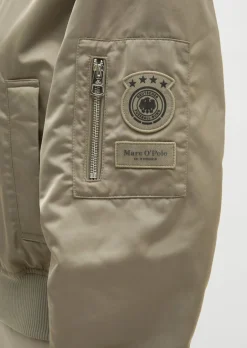 Blouson DFB Travel Collection aus recyceltem Polyester-Twill