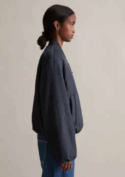 Blouson im Aviator-Stil relaxed cropped aus recyceltem Polyester