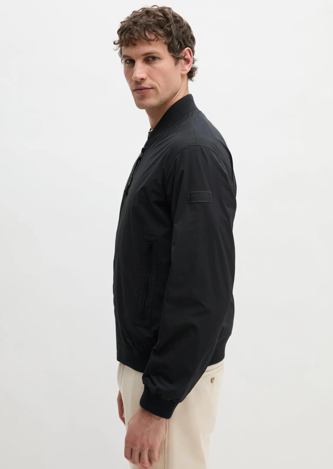 Blouson regular aus wasserabweisendem Recycling-Material