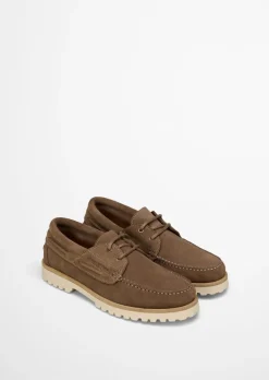 Bootsschuh Model Levi aus weichem Veloursleder