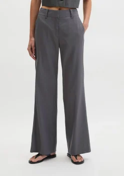 Chino flared aus Viskose-Leinen-Stretch