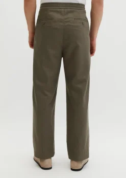 Chino Model Mossbo Jogger wide aus TENCEL™ Lyocell -Leinen-Mix