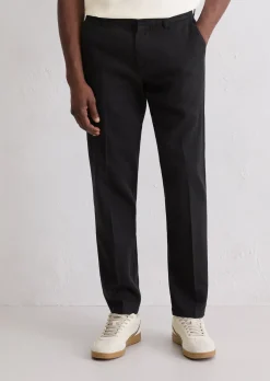 Chino Model Osby tapered aus weichem Bio-Baumwoll-Lyocell-Mix