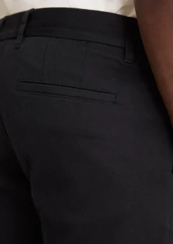 Chino Model Osby tapered aus weichem Bio-Baumwoll-Lyocell-Mix