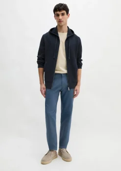 Chino Model Stig shaped aus Bio-Baumwoll-Mix