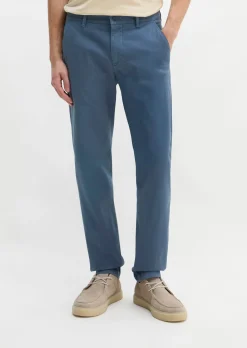Chino Model Stig shaped aus Bio-Baumwoll-Mix