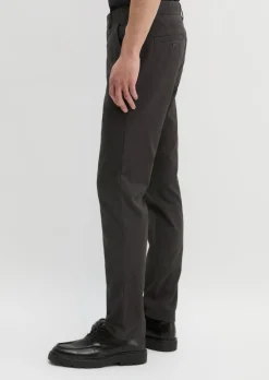 Chino Model Stig shaped aus Bio-Baumwoll-Mix