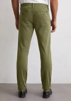Chino Model Stig shaped aus Bio-Baumwoll-Mix