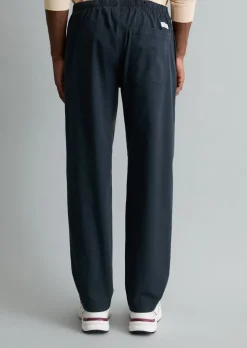 Chino Model Sune relaxed mit integriertem Gürtel