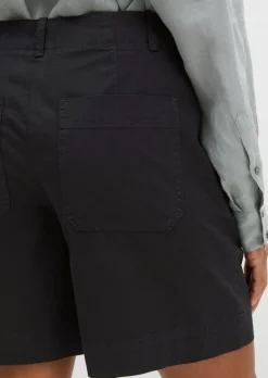 Chino-Shorts Model Lande wide aus Organic Cotton-Lyocell-Leinen-Mix