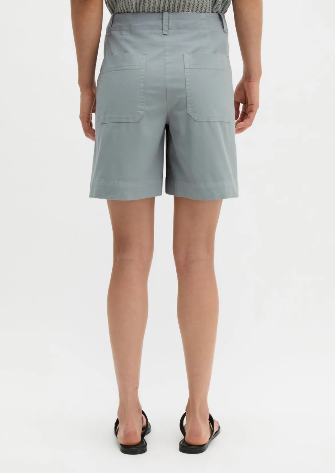 Chino-Shorts Model Lande wide aus Organic Cotton-Lyocell-Leinen-Mix