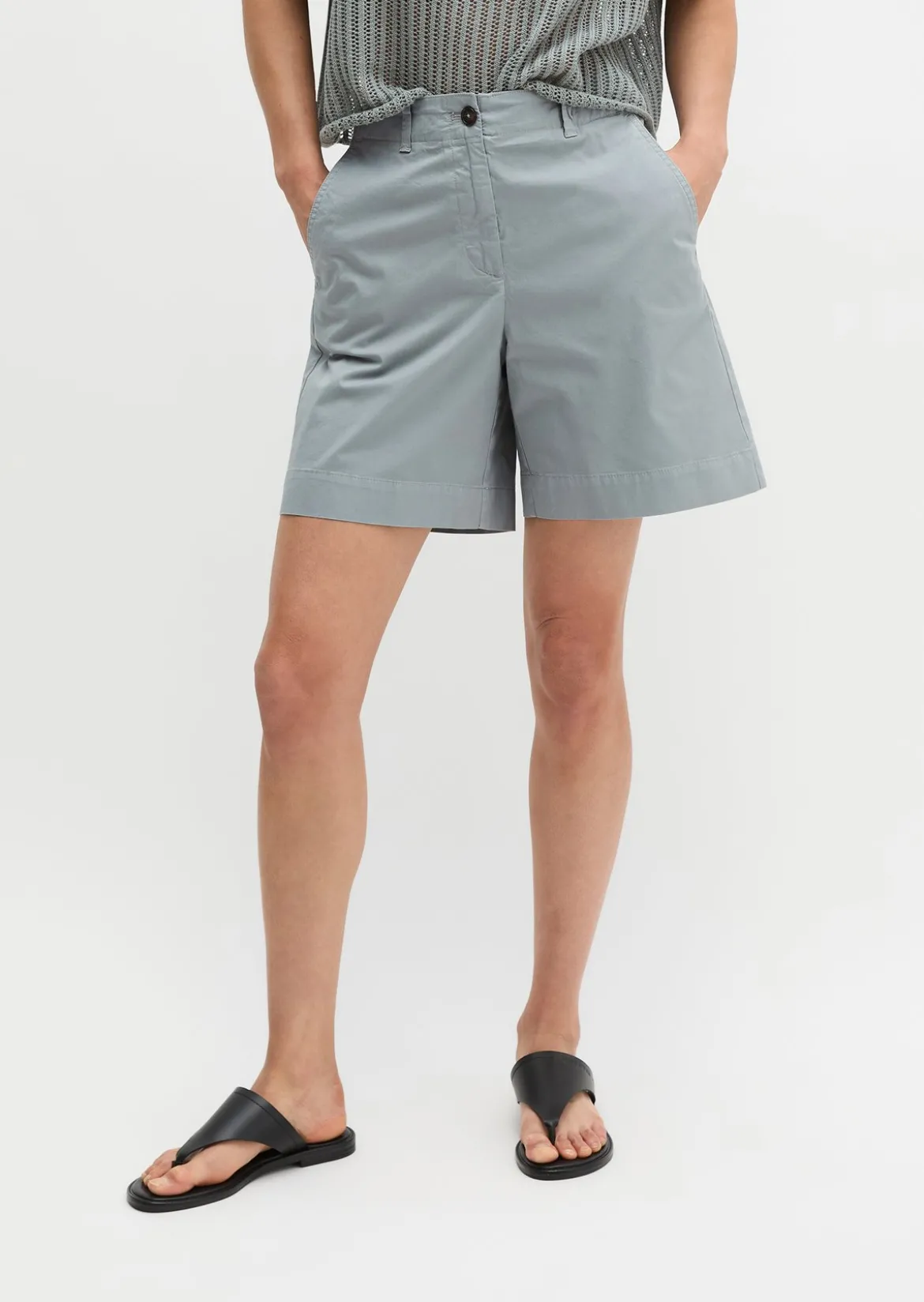 Chino-Shorts Model Lande wide aus Organic Cotton-Lyocell-Leinen-Mix