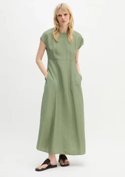 Crinkle-Kleid regular aus Viskose-Mix