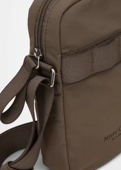 Crossbody Bag small aus recyceltem Polyamid
