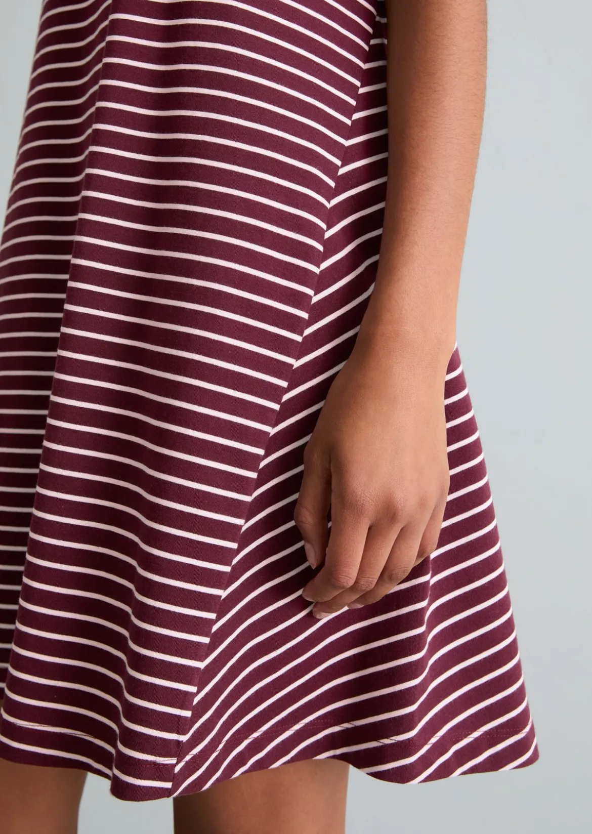 DfC Ausgestelltes Jerseykleid aus weichem Organic Cotton