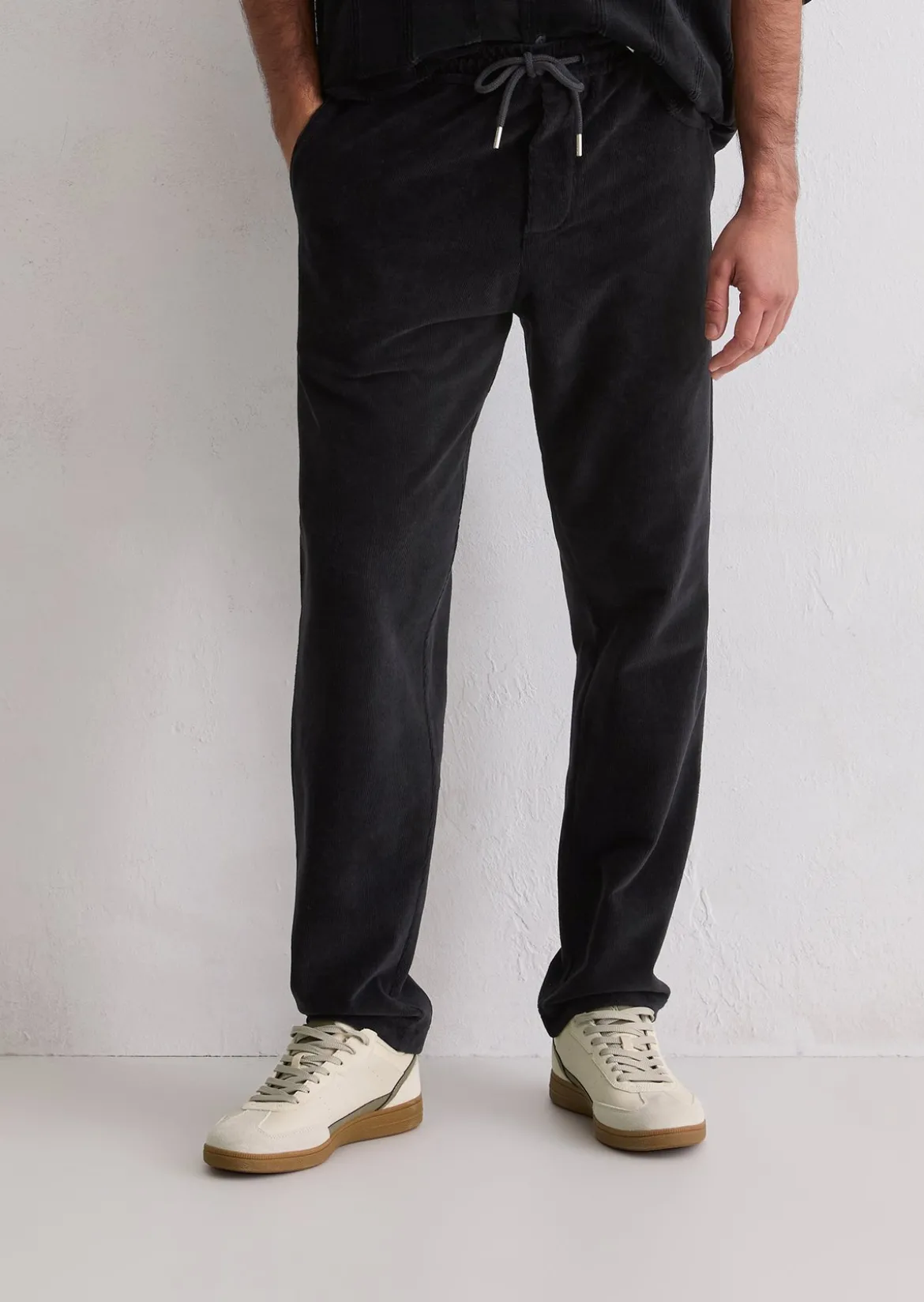 DfC Cord-Sweathose regular aus Bio-Baumwolle mit Rippstruktur