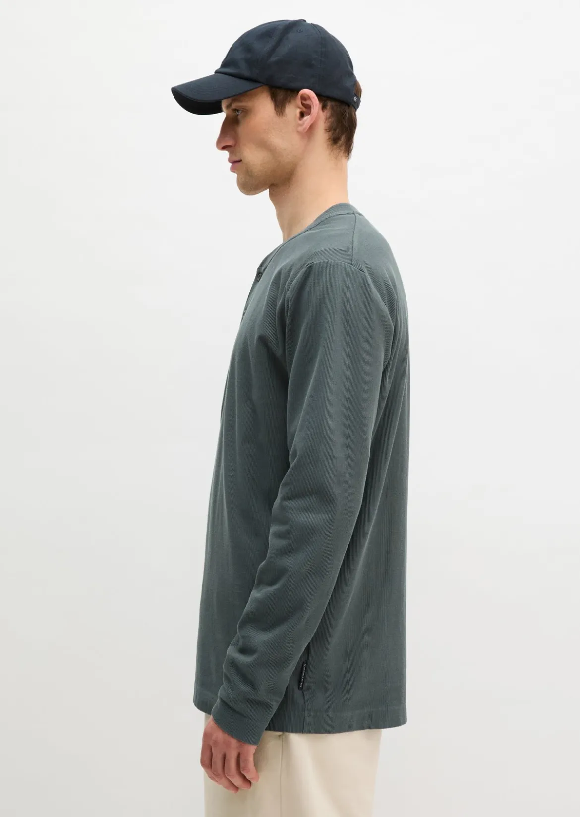 DfC Henley-Longsleeve regular aus geripptem Interlock-Jersey