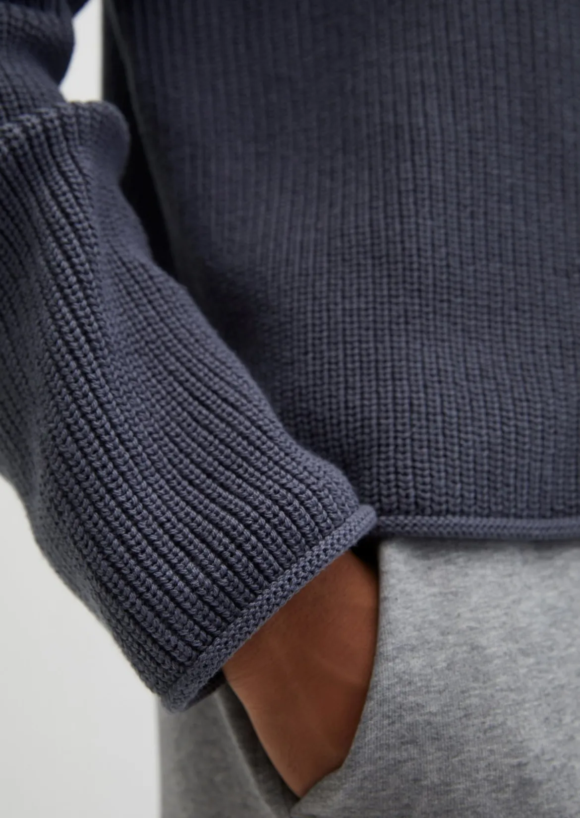DfC-Strickpullover oversize aus Heavy-Weight-Organic-Cotton