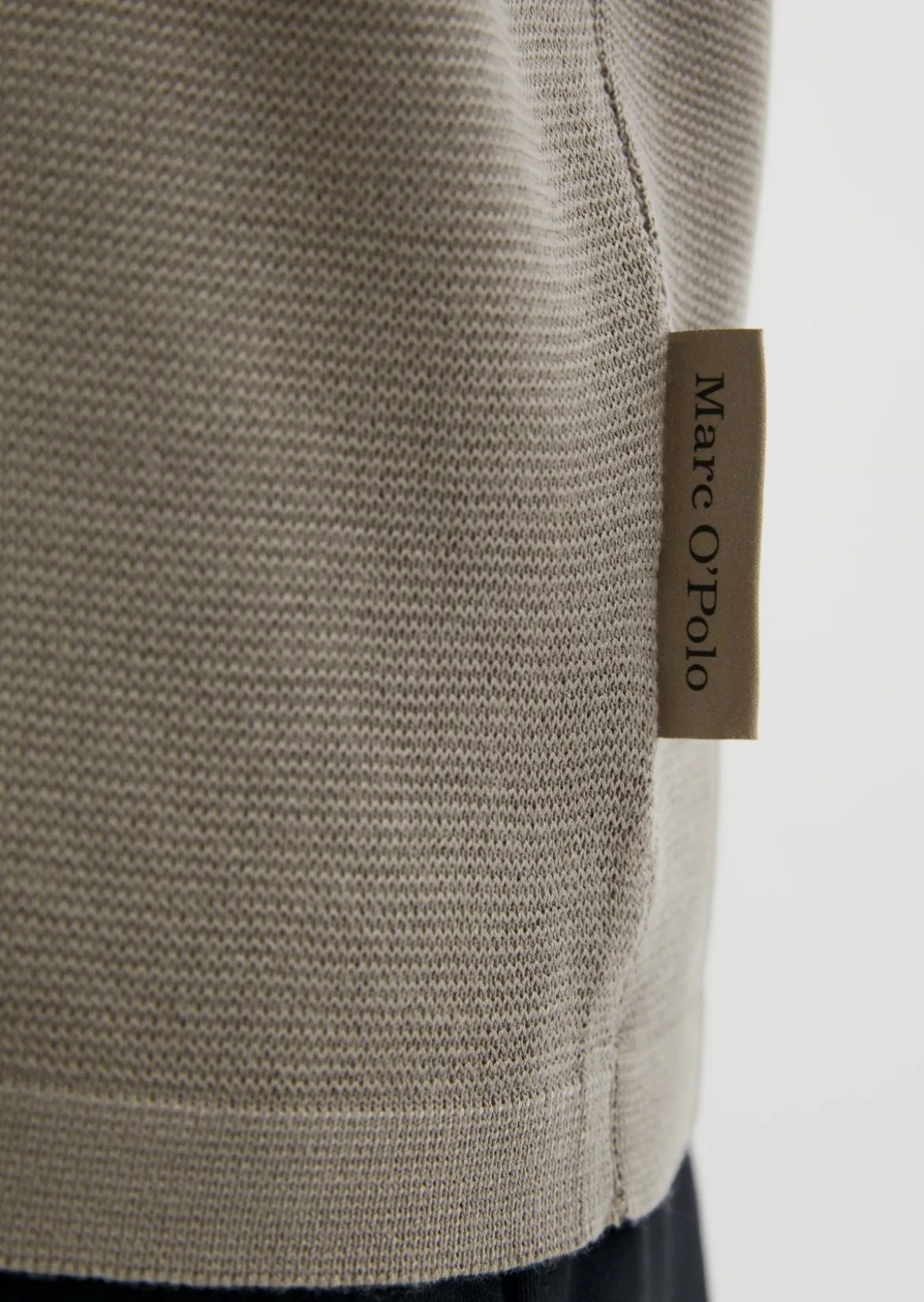 Feinstrickshirt DFB Travel Collection aus reiner Bio-Baumwolle