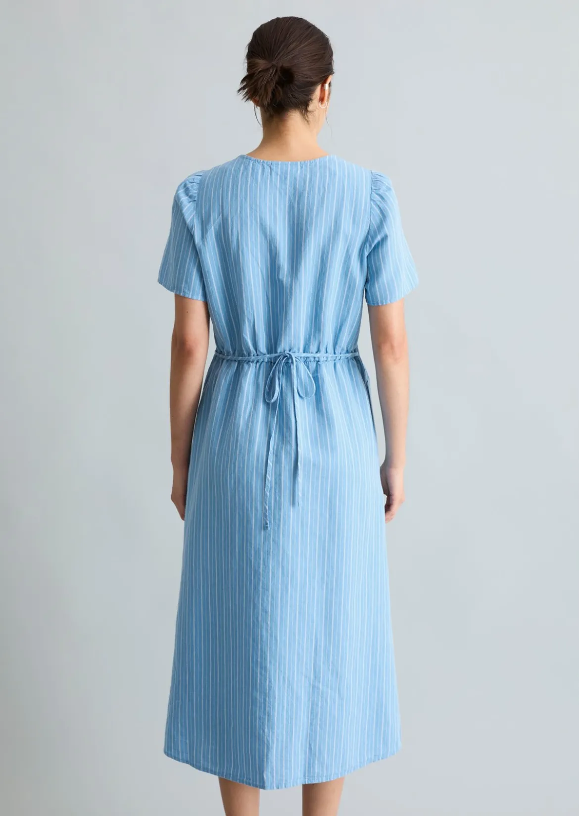 Gestreiftes Kleid regular aus Leinen-Baumwolle-Mix