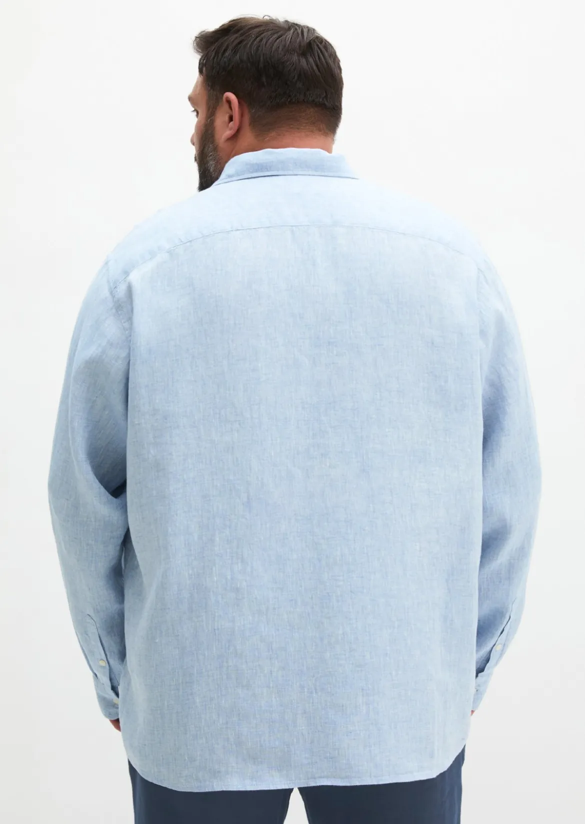 Haifischkragen-Hemd shaped aus feinem Leinen-Chambray