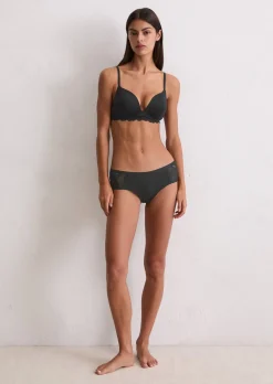 Hipster-Panty mit zarter Spitze