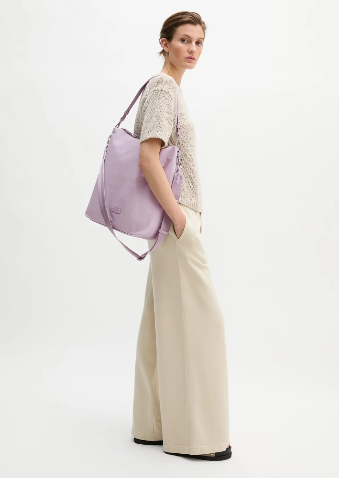 Hobo Bag aus recyceltem Material