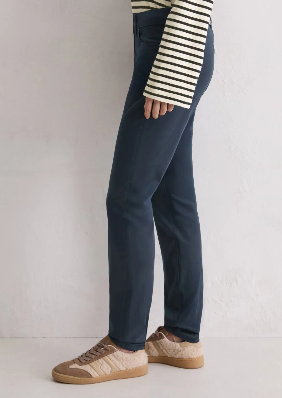 Hose Model Alby slim aus Smooth Sateen Stretch