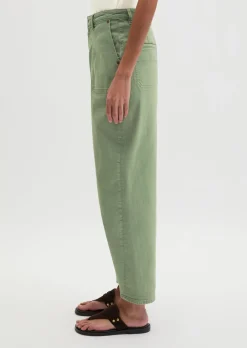 Hose Model Lara barrel cropped aus Organic Cotton Stretch