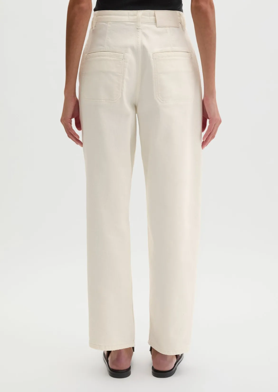 Hose Model Lara barrel cropped aus Organic Cotton Stretch
