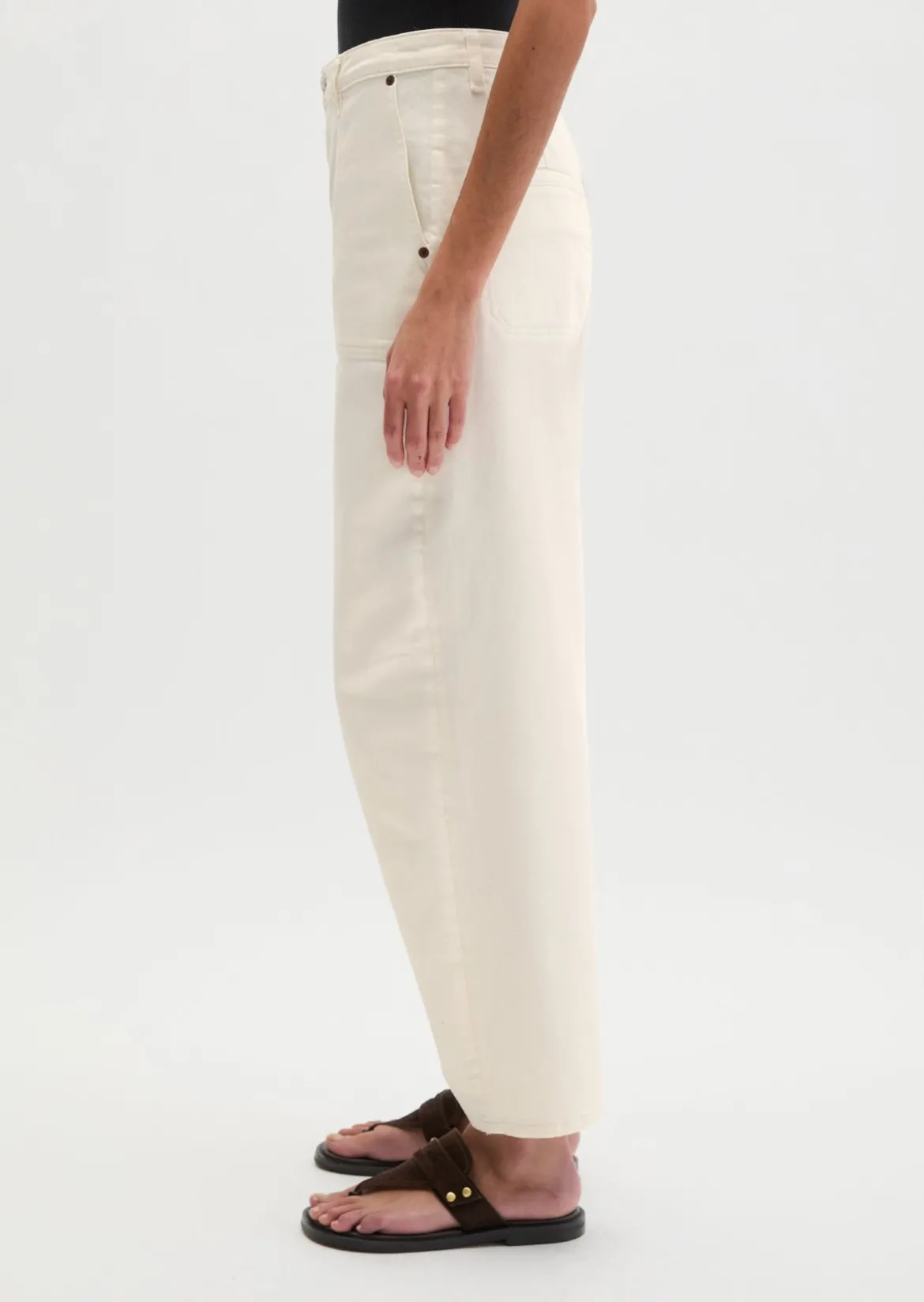 Hose Model Lara barrel cropped aus Organic Cotton Stretch