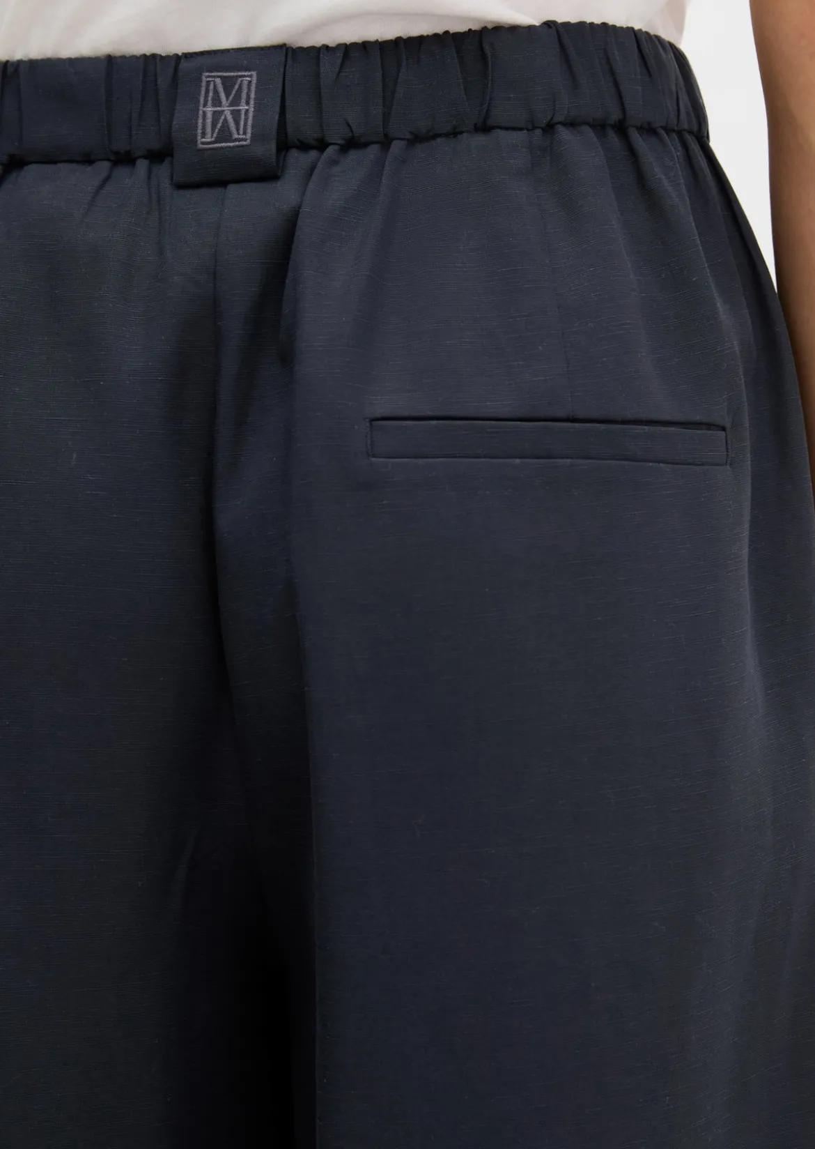 Hose Model Margo wide aus Lyocell-Leinen-Mix