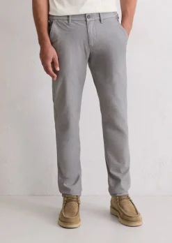 Hose Model Stig Jogger shaped aus Two-Tone Organic Cotton Stretch