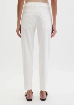 Hose Model Theda boyfriend mit TENCEL™ Lyocell