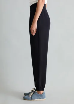Hose relaxed aus LENZING™ Lyocell