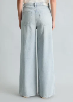 Jeans Model Anjo extra wide aus Rigid Denim