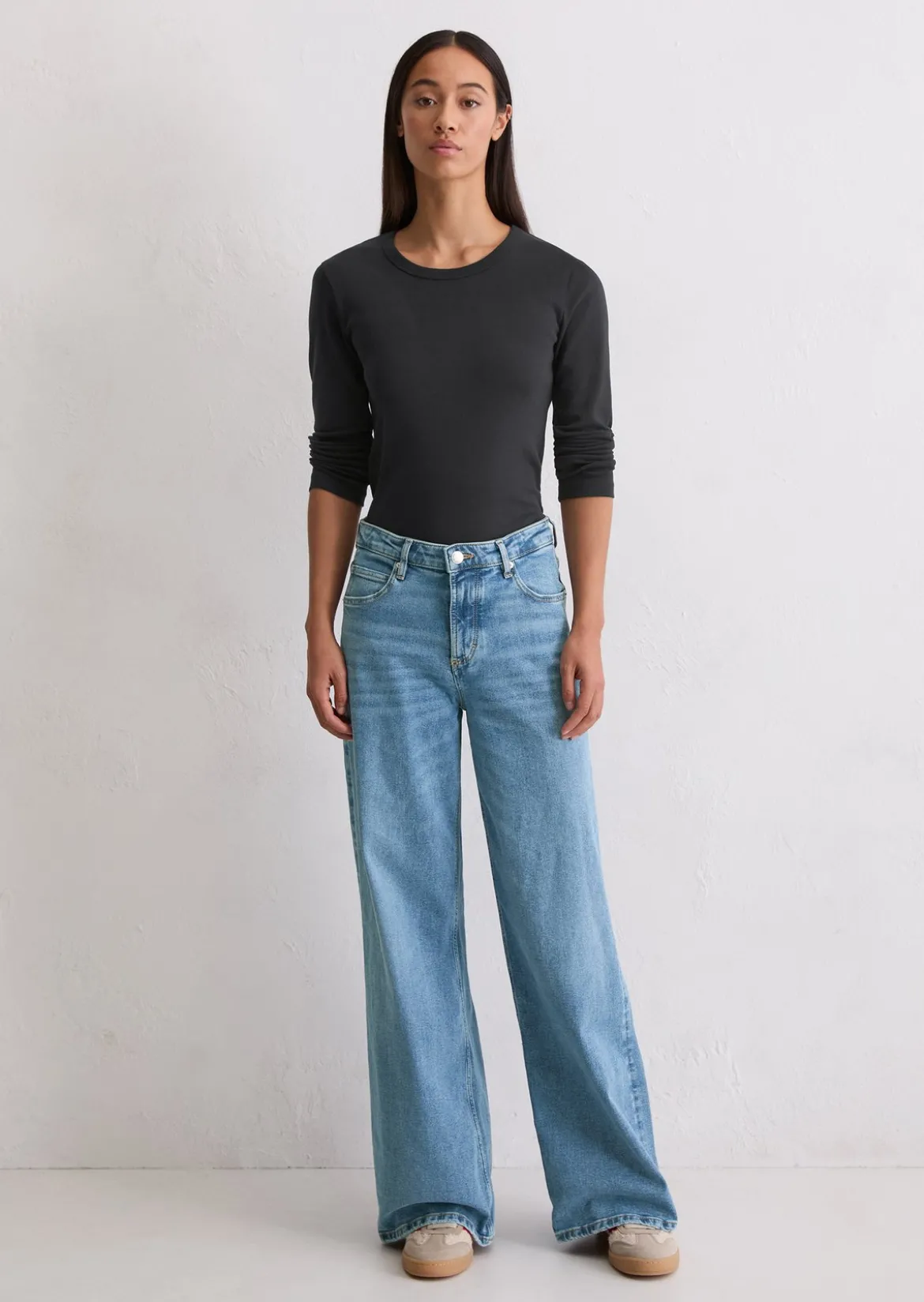 Jeans Model Lania wide aus Organic-Cotton-Polyester-Stretch