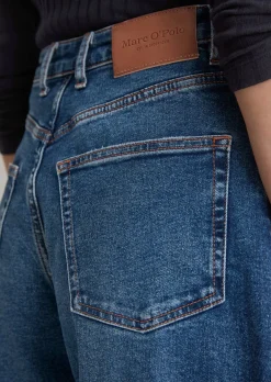 Jeans Model Lara barrel cropped aus Organic Cotton Stretch mit recyceltem Polyester