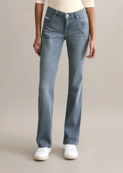Jeans Model Nella bootcut aus Bio-Baumwoll-Stretch