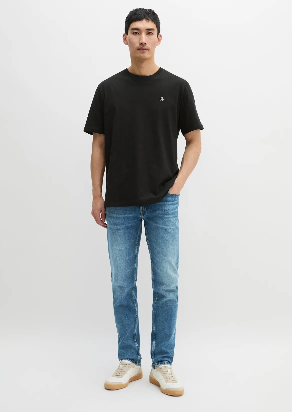 Jeans Model Sjöbo shaped aus stretchigem Bio-Baumwoll-Mix