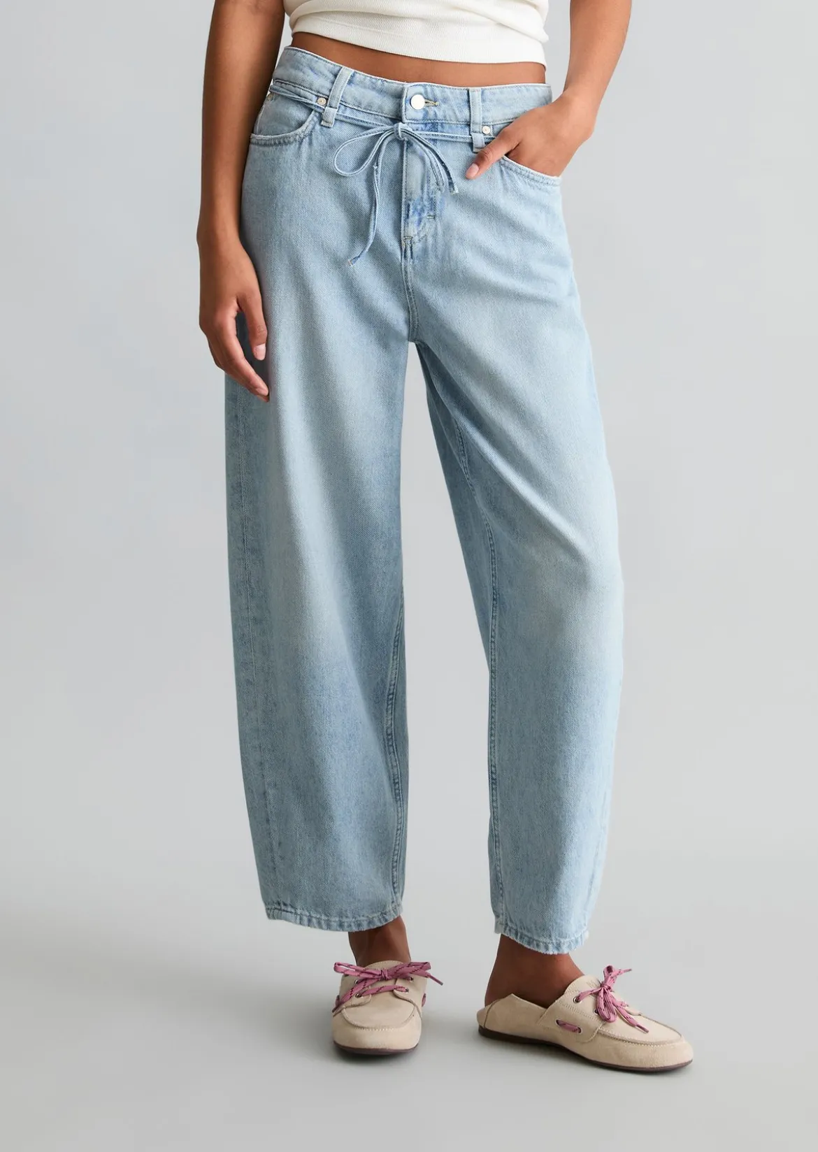 Jeans Model Stine relaxed barrel cropped aus reiner Baumwolle