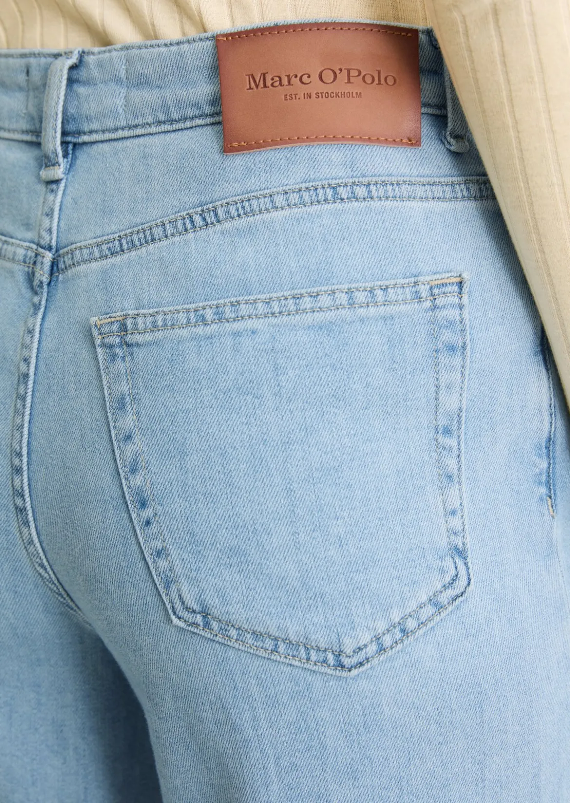 Jeans Model Tolva wide long aus Organic-Cotton-Stretch-Mix