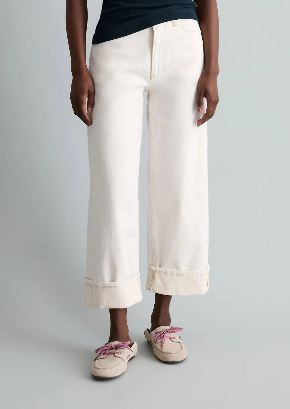 Jeans Model Tomma wide aus hochwertigem Stretch-Denim