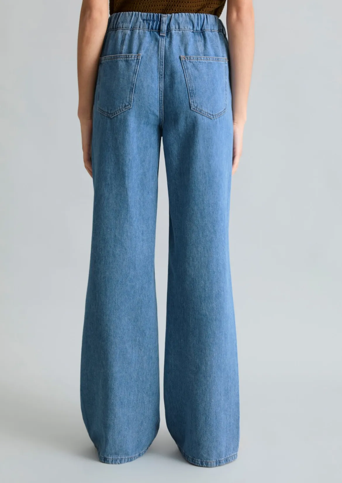 Jeans Model Tomma wide mit elastischem Bund