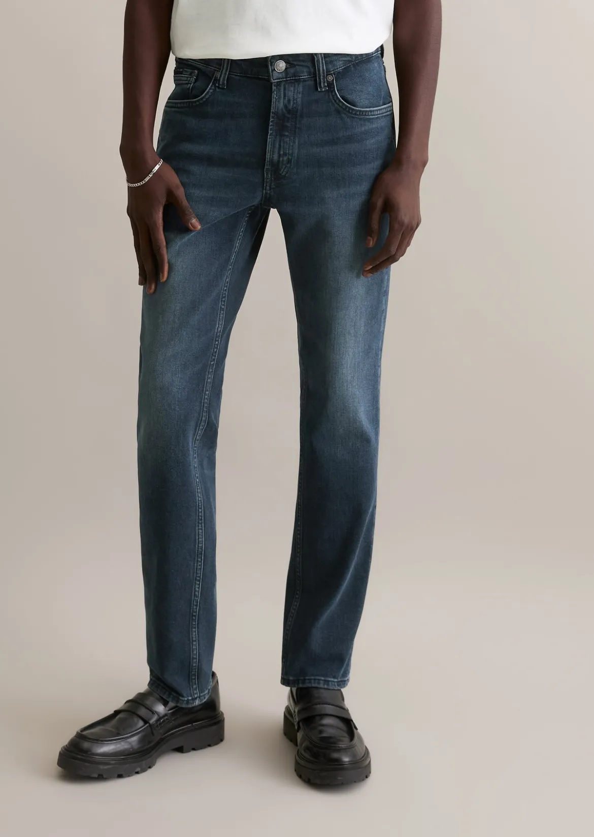 Jeans Model Vidar slim aus hochwertigem Bio-Baumwolle-Mix