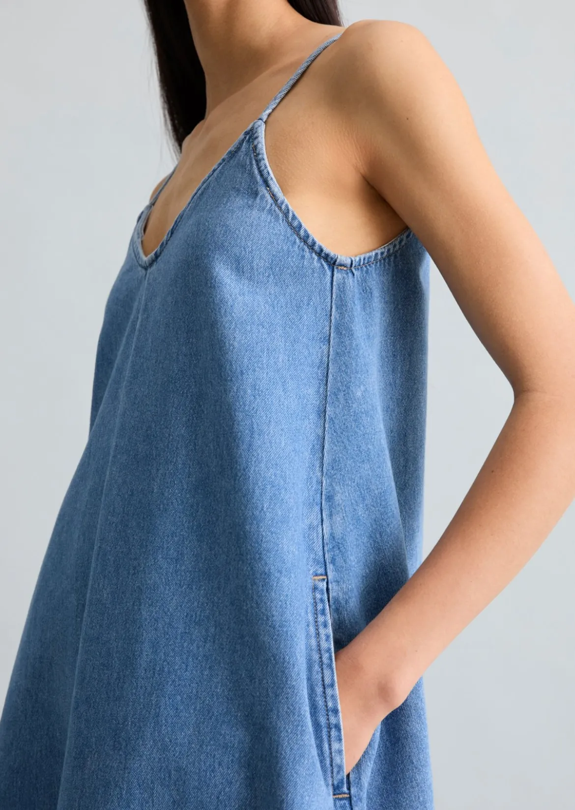 Jeans-Trägerkleid relaxed aus reinem Organic Cotton