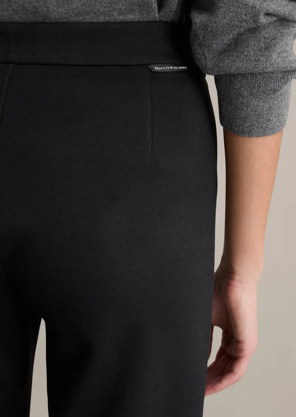 Jerseyhose slim aus kompakter Interlock-Qualität