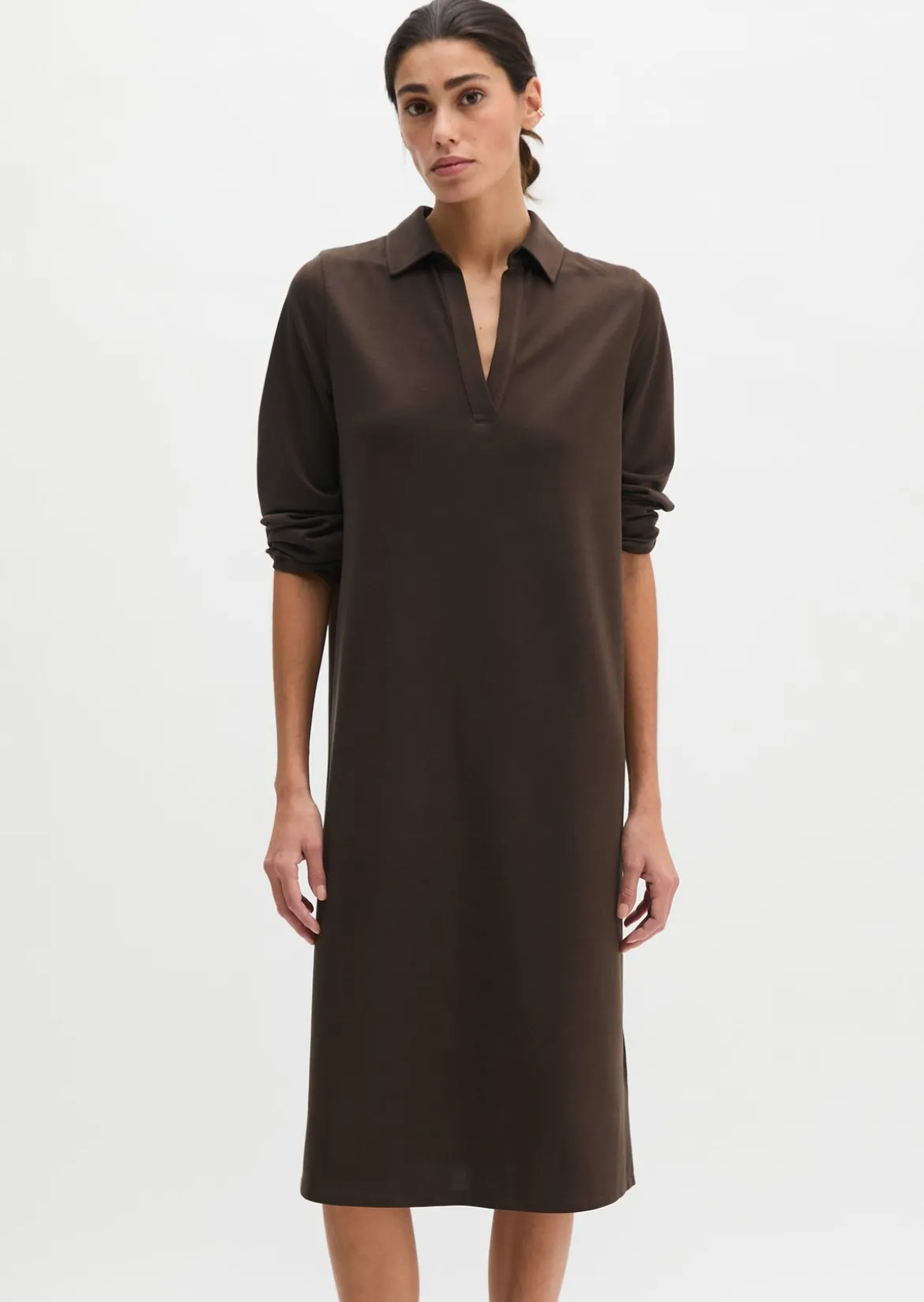 Jerseykleid fitted aus fließendem Soft-Touch-Jersey