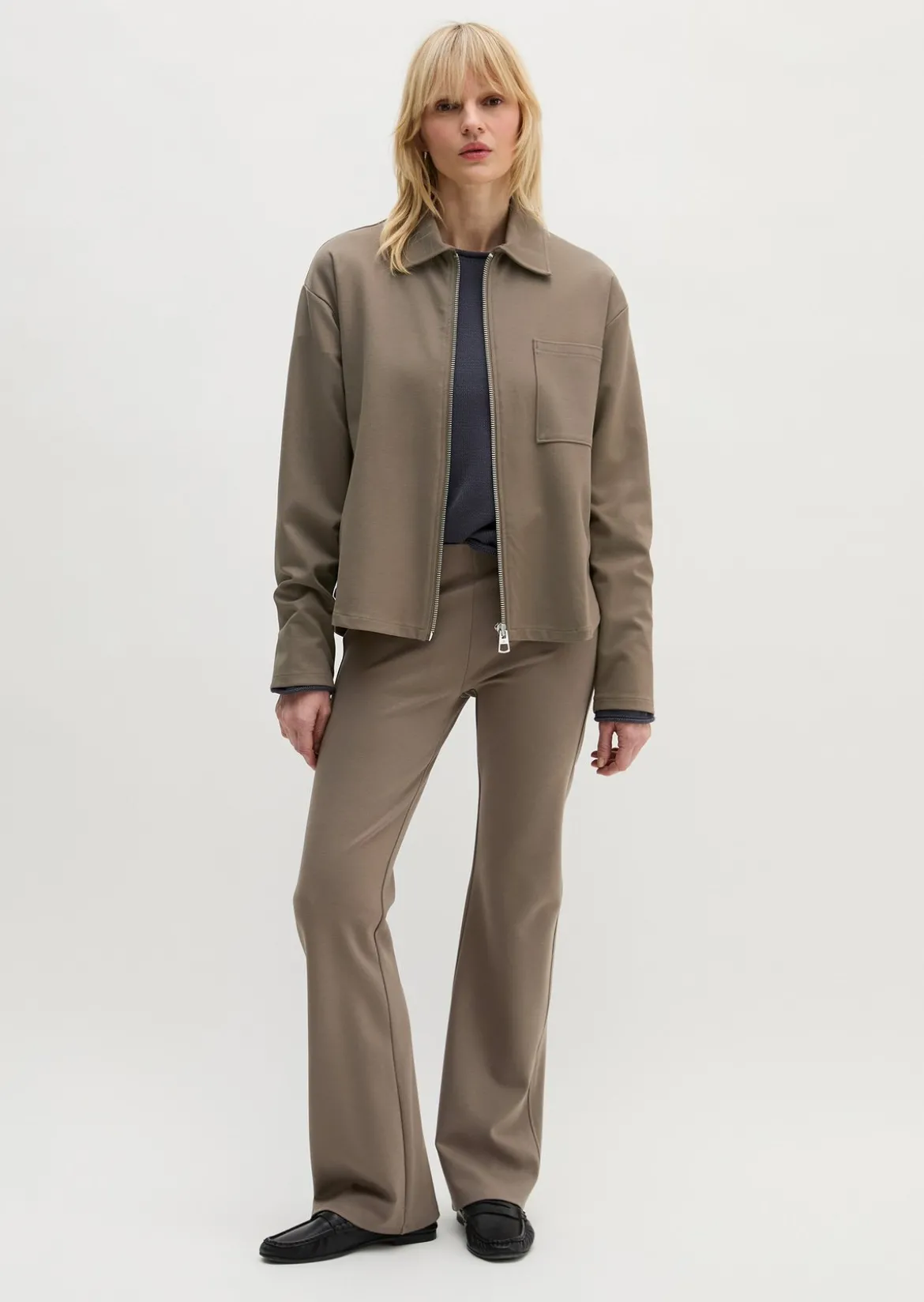 Jersey-Zip-Jacke loose aus Punto di Roma-Jersey