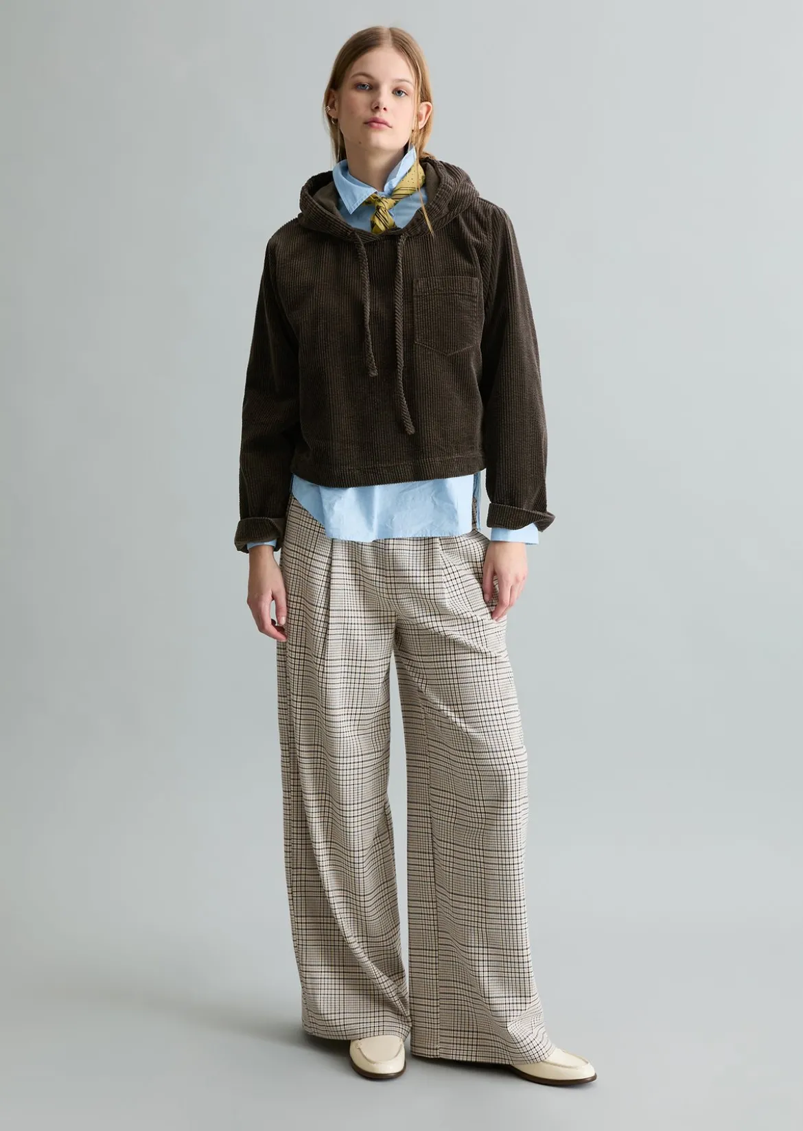Kapuzen-Cordbluse relaxed mit lässiger Bubble-Struktur